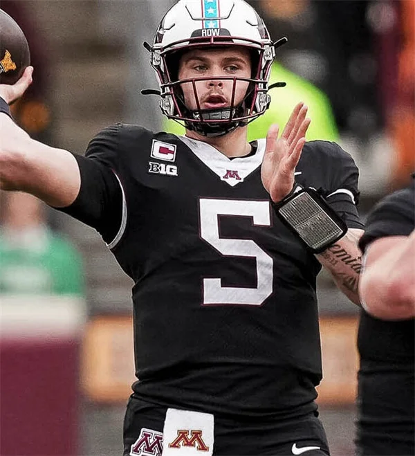 Minnesota Golden Gophers #5 Drake Lindsey Nike 2025 Black Football Game Jersey