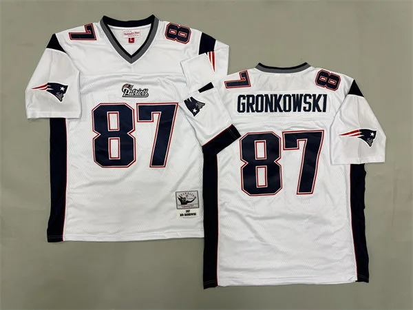 Mens New England Patriots #87 Rob Gronkowski 2007 White Throwback Jersey