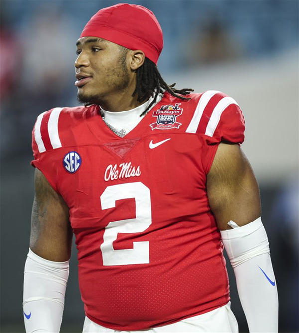 Mens Ole Miss Rebels #2 Walter Nolen Nike Red F.U.S.E. Limited Football Game Jersey