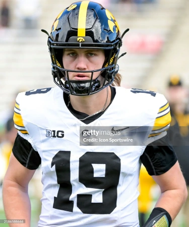 Iowa Hawkeyes #19 Jackson Stratton Nike White College Football Game Jersey