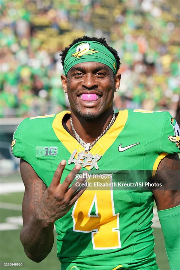 Oregon Ducks #4 Malik Benson 2025 GANG GREEN Retro Football F.U.S.E.Limmited Jersey